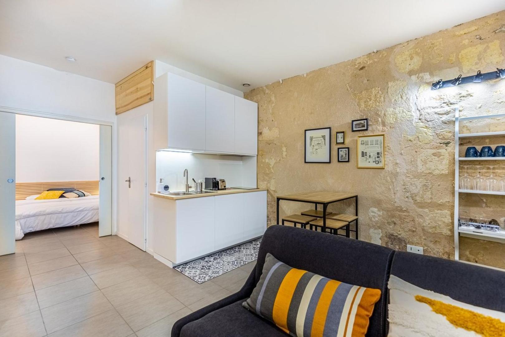 Guestready - Cozy Apt In Frederic & Isabelle Place Bordeaux Exterior foto