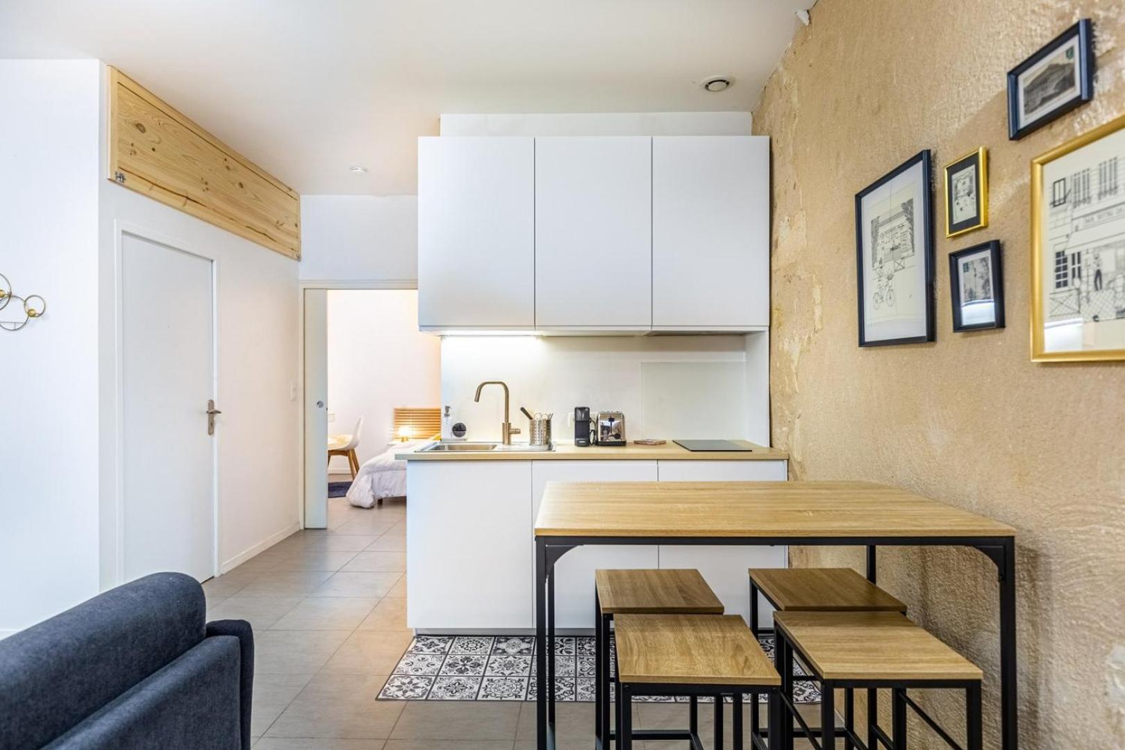 Guestready - Cozy Apt In Frederic & Isabelle Place Bordeaux Exterior foto